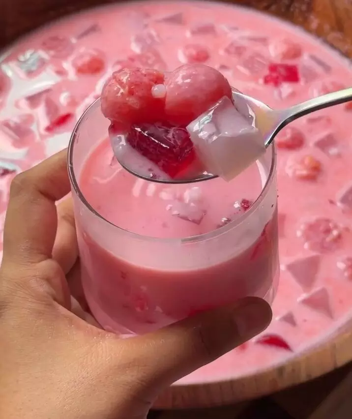 WATERMELON SAGO: THE ULTIMATE SUMMER TREAT WATERMELON SAGO: THE ULTIMATE SUMMER TREAT