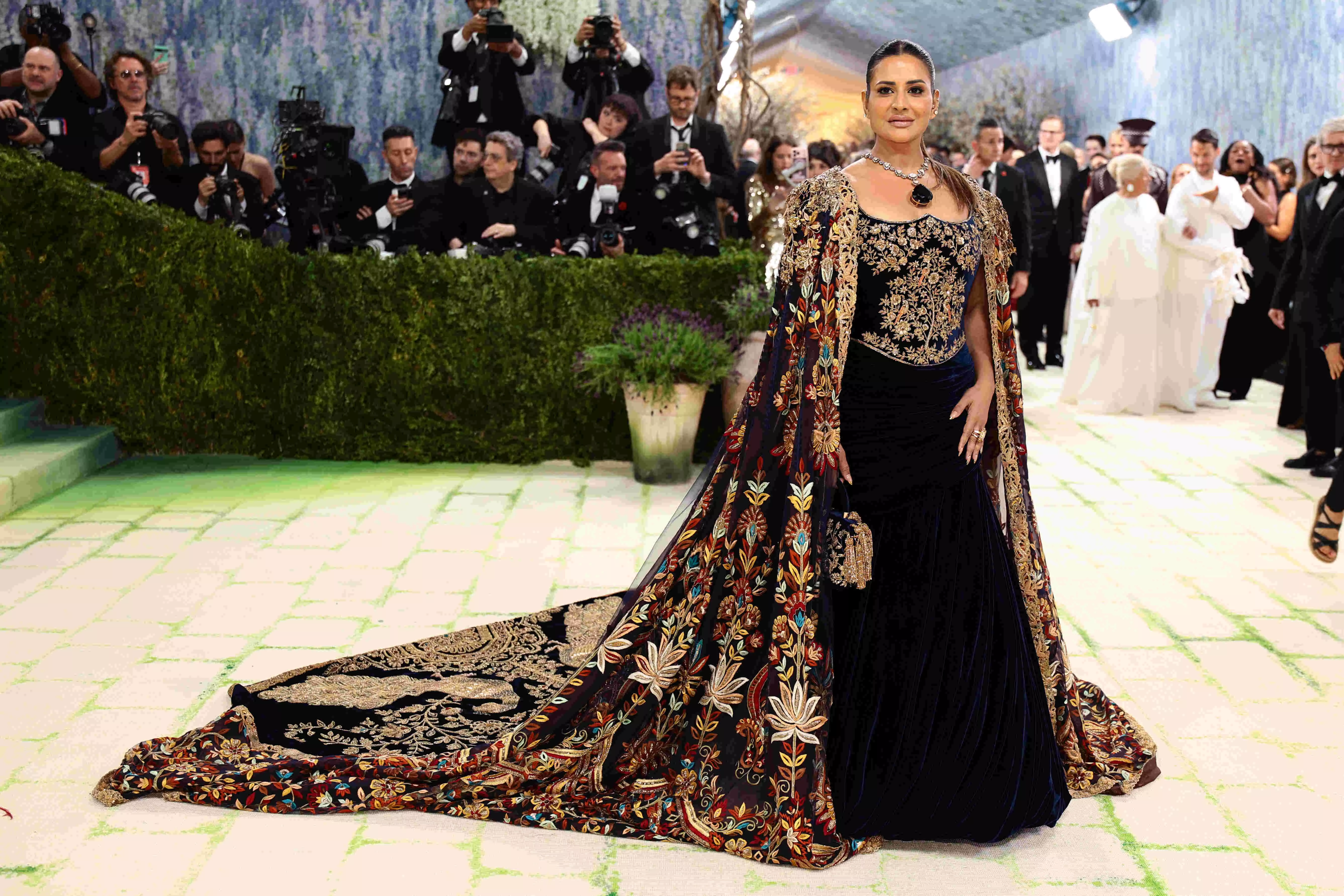 SUDHA REDDY BRINGS SOUTH INDIAN ELEGANCE TO THE 2026 MET GALA SUDHA REDDY BRINGS SOUTH INDIAN ELEGANCE TO THE 2026 MET GALA
