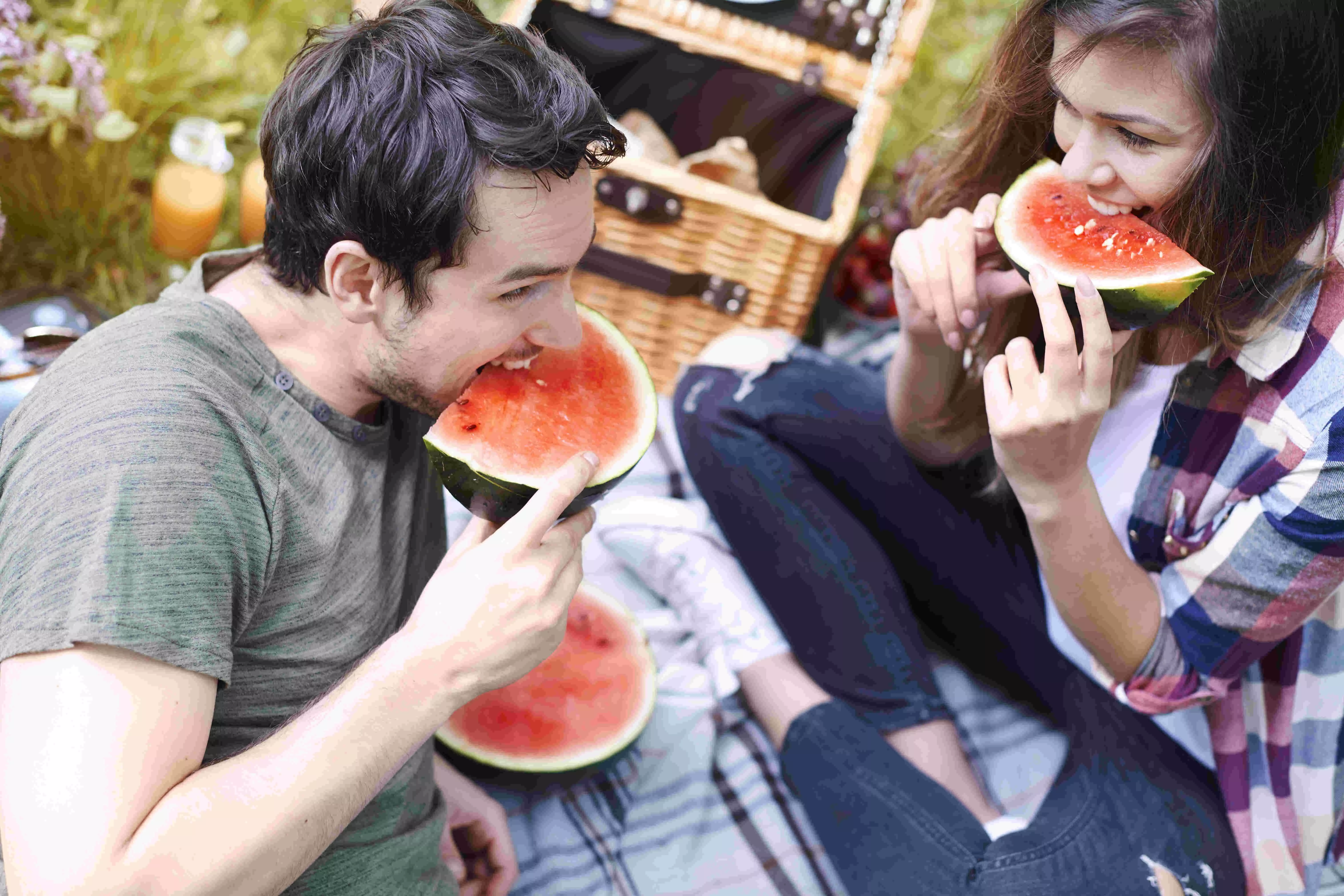 GLOW GETTER’S GUIDE FOR SUMMER 
