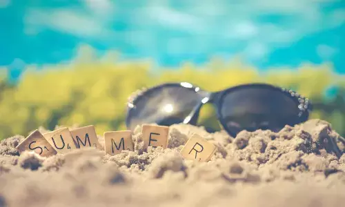 SUMMER BEAUTY SECRETS SUMMER BEAUTY SECRETS